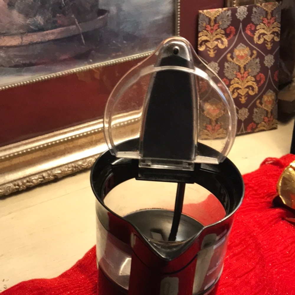 If you like to grind your own cup of coffee , then this is for you! - Picture 7 of 7